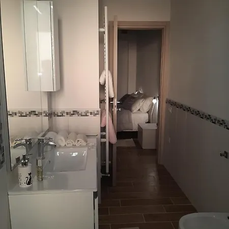 Nonna Dedda Nocleg ze śniadaniem 3*